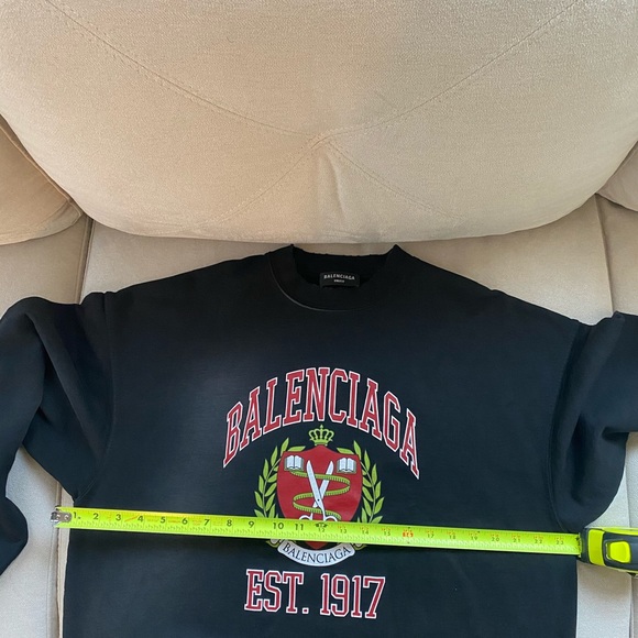 Balenciaga oversized sweatshirt - Picture 8 of 10